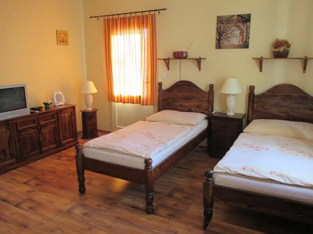 Penzion - U Stare Pekarny Hotel Bohumin Room photo